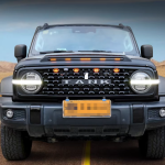 tank 300 Defender-style grille with amber marker lights (red/orange/green/grey/white badges)